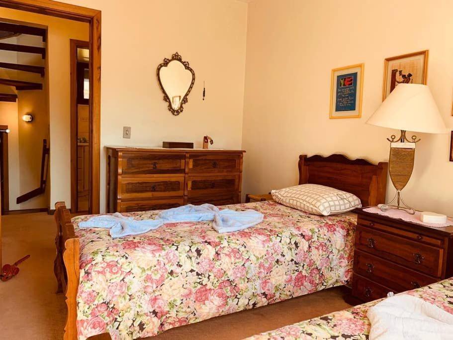 434 Casa Geminada No Centro De Gramado 8 Pessoas กรามาโด ภายนอก รูปภาพ